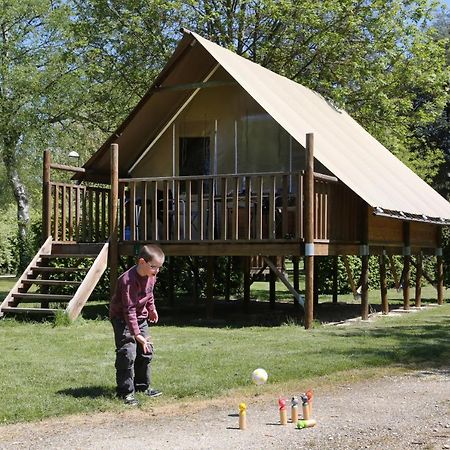 Camping Le Nid Du Parc Villars-les-Dombes Exterior foto
